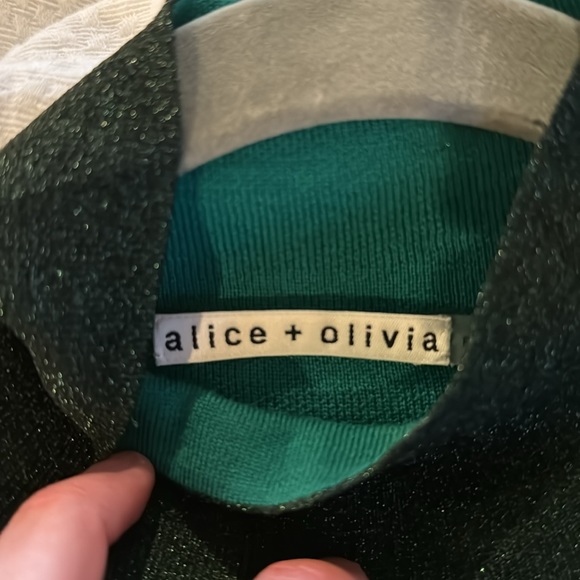 NWOT Alice + Olivia Puff-Sleeve Turtleneck Sweater, Shimmery Green, Sz Small - Picture 5 of 5